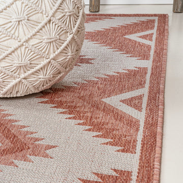 Lior Geometric Moroccan Diamond Area Rug